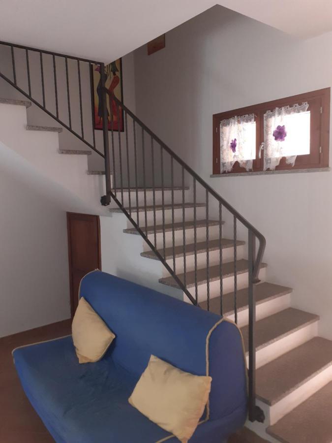 Villa Su Due Livelli Super Accessoriata SantʼAnna Arresi Exterior foto