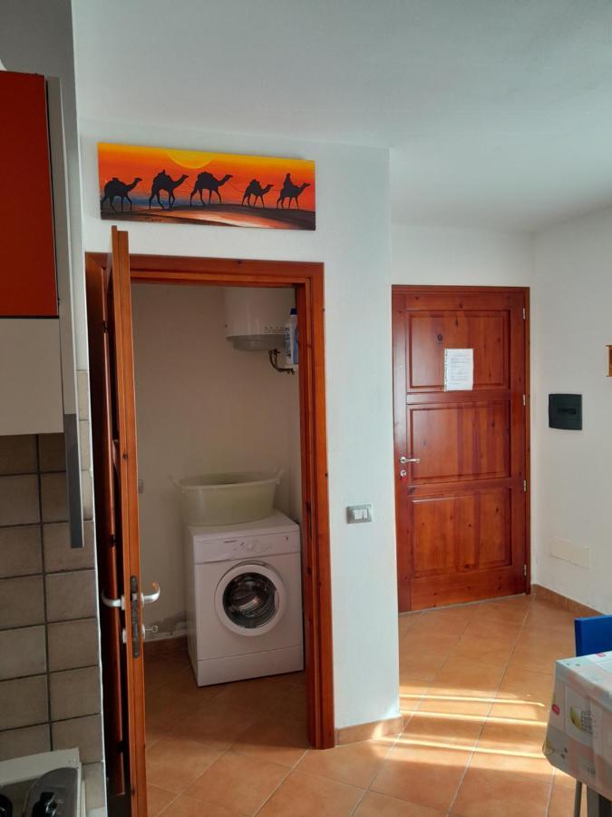 Villa Su Due Livelli Super Accessoriata SantʼAnna Arresi Exterior foto