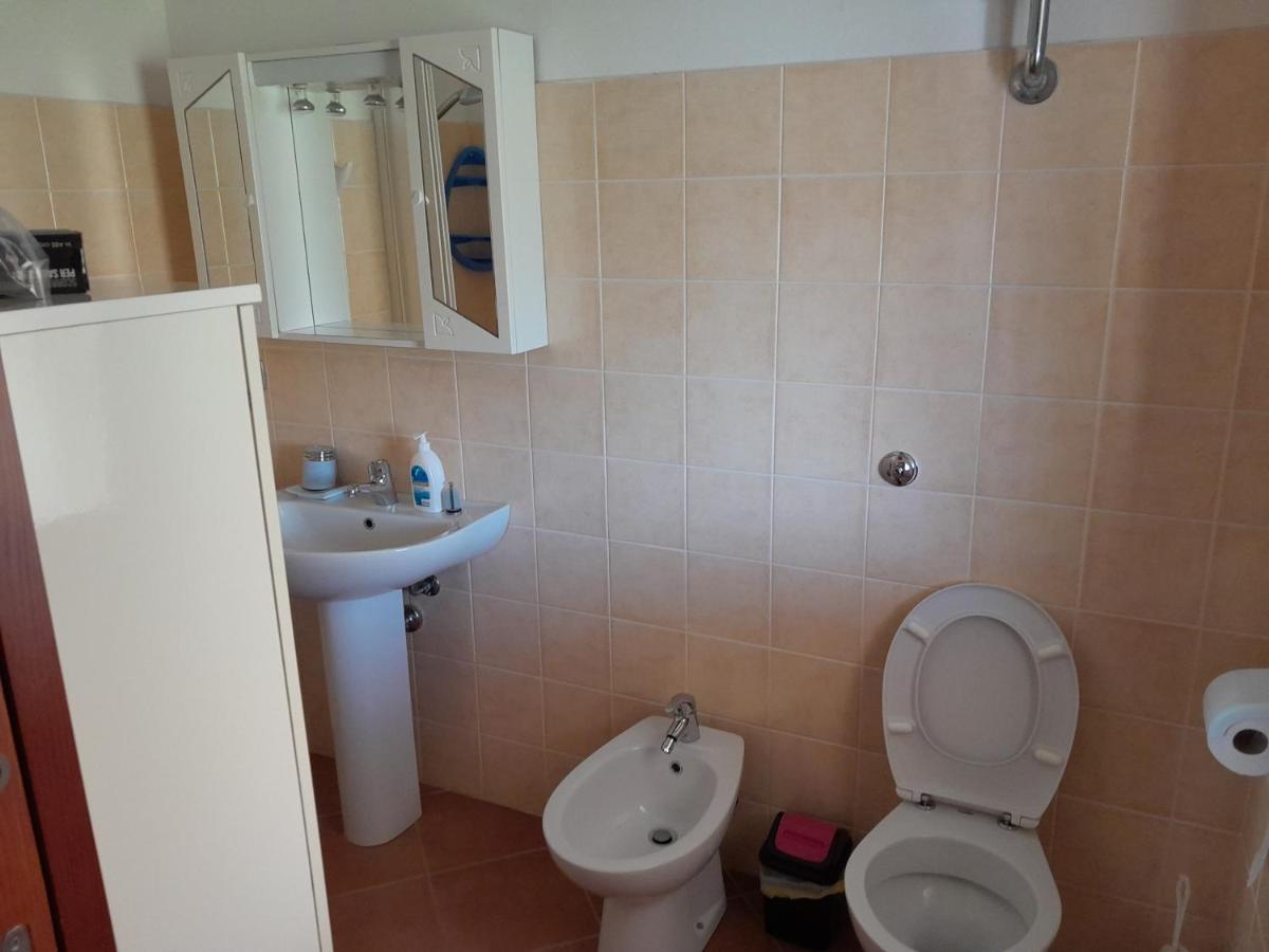 Villa Su Due Livelli Super Accessoriata SantʼAnna Arresi Exterior foto